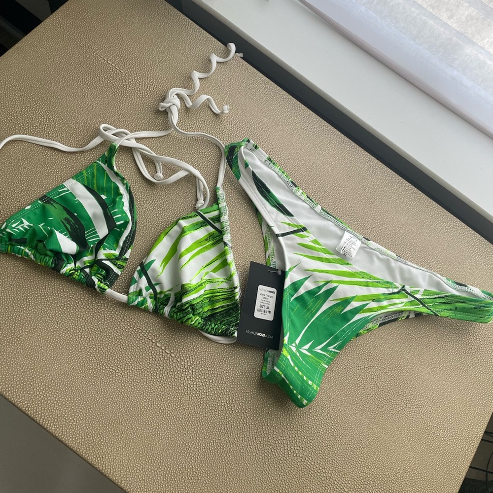 NWT Fashion Nova bikini